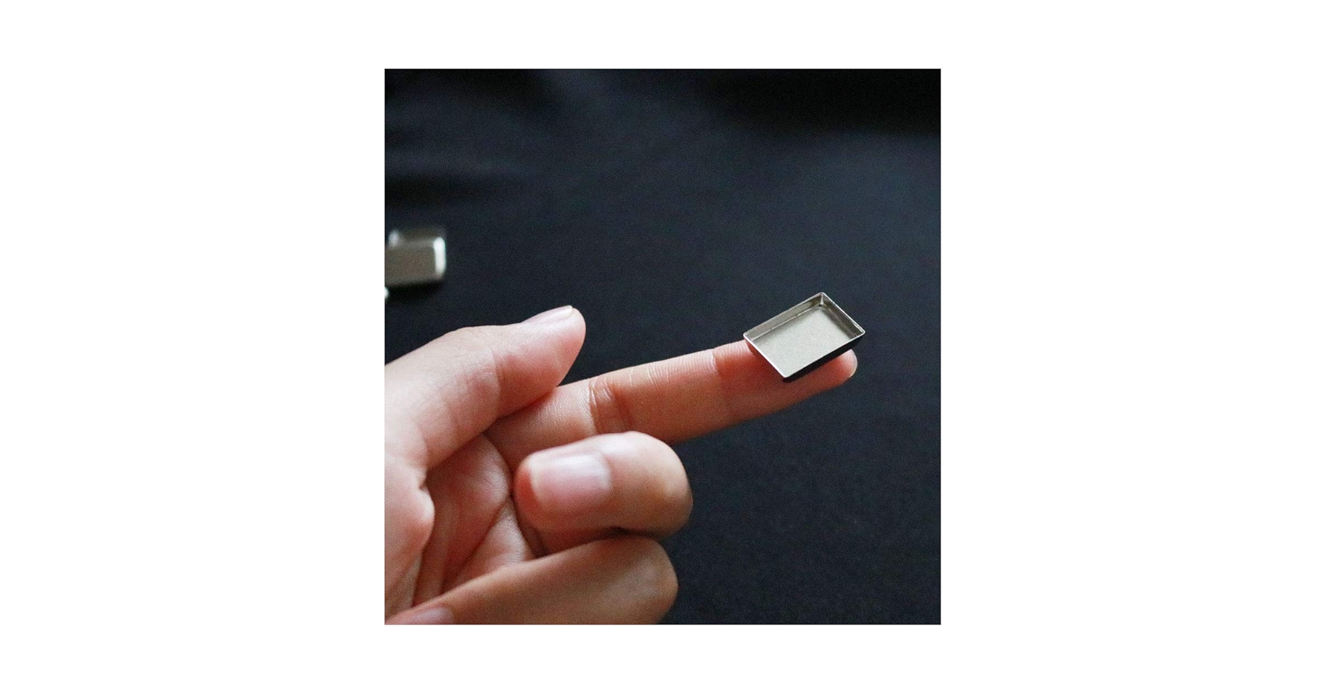 Amazon.co.jp: FCLUB 100Pack Empty Rectangle Metal Tin