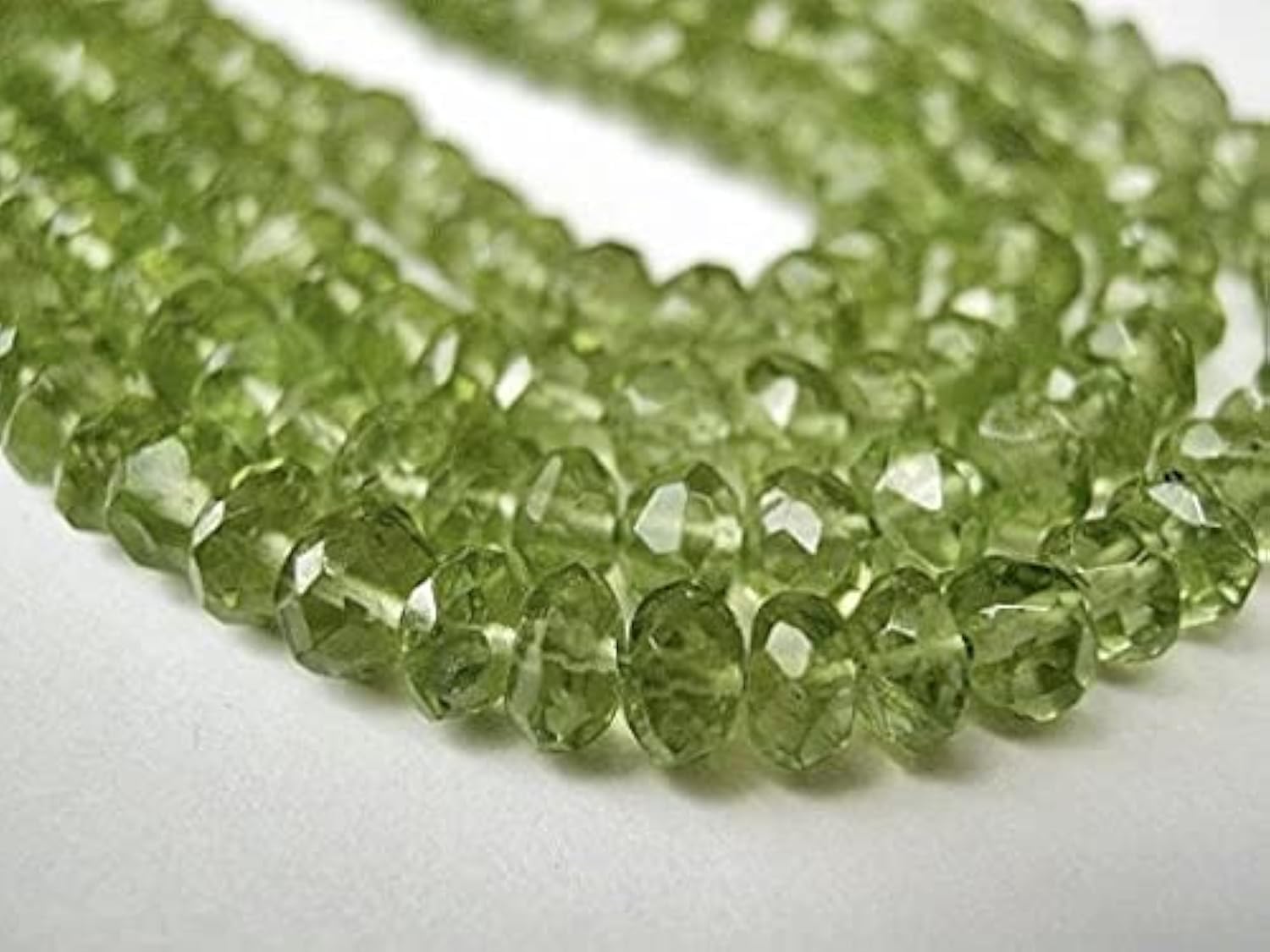 Peridot gemstone faceted rondelles de qualite superieure 13"