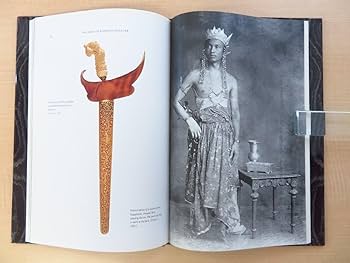 Amazon.co.jp: 東南アジア呪術用刀剣集 David van Duuren『The kris