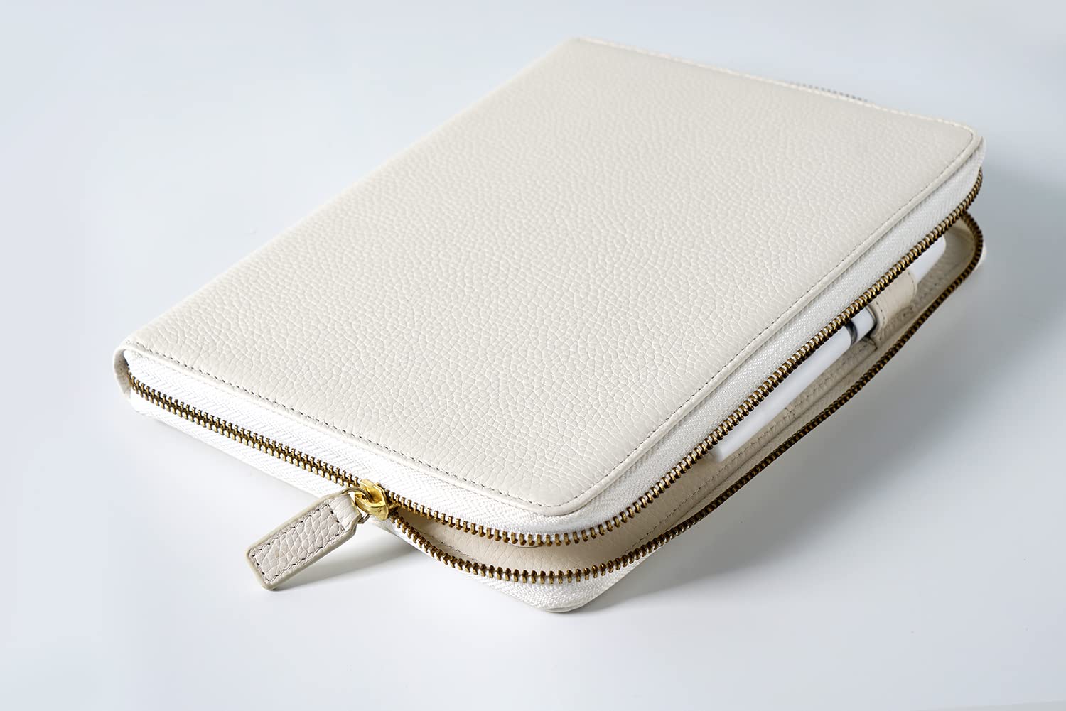 Amazon.com : Moterm Zippered Leather Cover for A5-Notebooks
