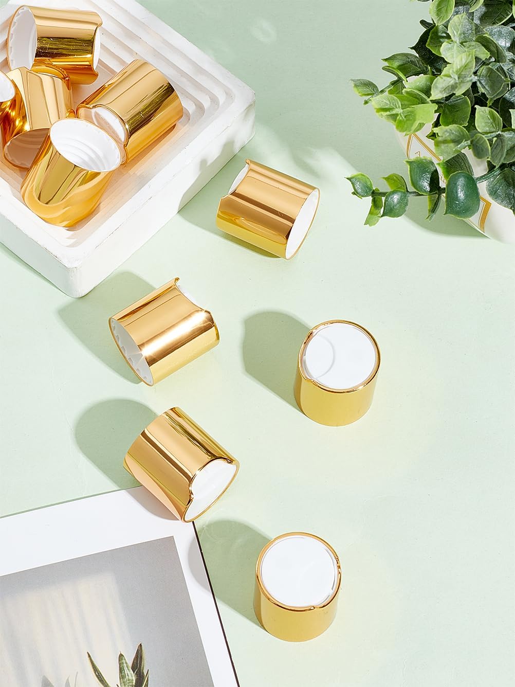 10Pcs Column Aluminized Plastic Press Caps, Replacement Disc Top Gold Dispensing Lotion Bottle Closure for Squeeze Refillable Plastic Empty Shampoo Bottles, 28x28mm