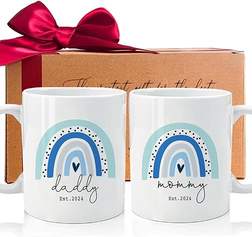 Miniatura 1 de Tazas de café para papá y mamá Est 2024, tazas de café arcoíris regalo para nueva mamá papá, juego de 2 regalos para mamá por primera vez, regalo de