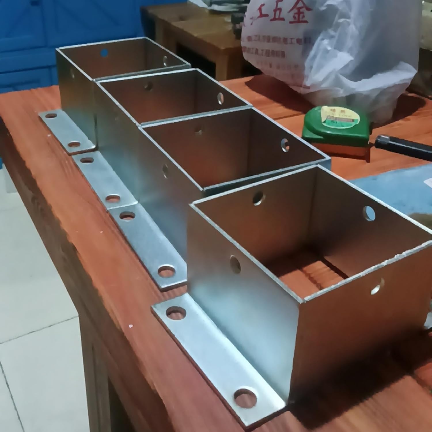 産業用 ブラケット 金具 柱基礎木材をコンクリートに固定する 8x8 7x7 6x6 5x5 4x4 3x3 2x2 【備え】 