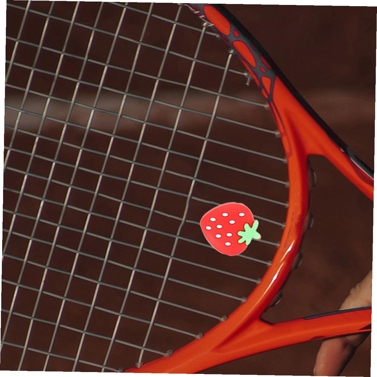 Toddmomy Silikon Tennis Schläger Dämpfer Erdbeerform Effektive Vibrationsdämpfer Für Tennisschläger Leicht Langlebig Und Installieren Für Tennisfreunde Und Familie