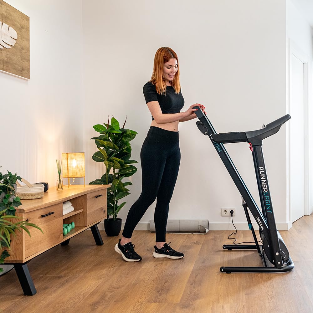 Cecotec Składana bieżnia DrumFit WayHome 1200 Runner Sprint. 1100 W, od 1 do 12 Km/h, 12 programów, panel LED, powierzchnia wyścigowa 110x40cm, ręczne nachylenie, koła