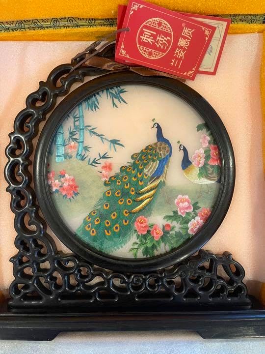 美品中国美術工芸刺繍両面手作り孔雀 中国美術工芸刺繍両面手作り孔雀美品中国美術工芸刺繍両面手作り孔雀