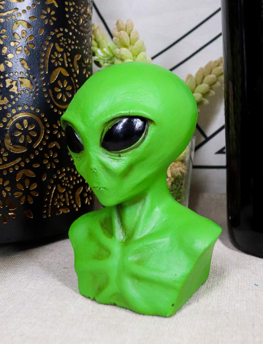 Amazon.com: Ebros UFO Invader Green ET Roswell Alien Bust Mini