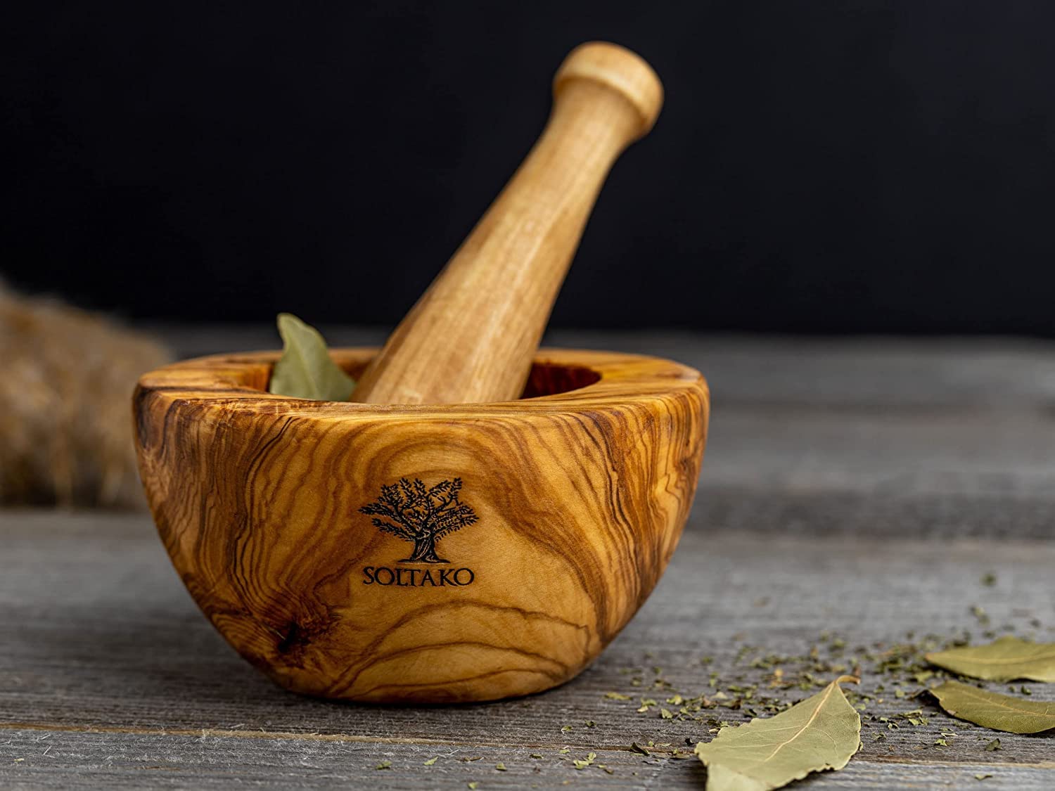 SOLTAKO Mortier et Pilon - Ensemble de Mortier et Pilon en Bois d'Olivier - Broyeur pour Poivre, Épices - Mortier Africain - Bois d'Olivier Tunisien - Cuisine Artisanale Ø env.14cm