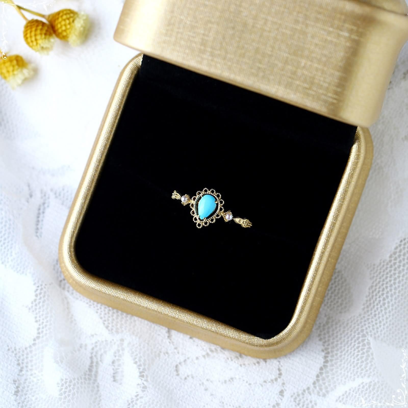 Anello da donna, stile vintage, con perla, motivo cavo, oro