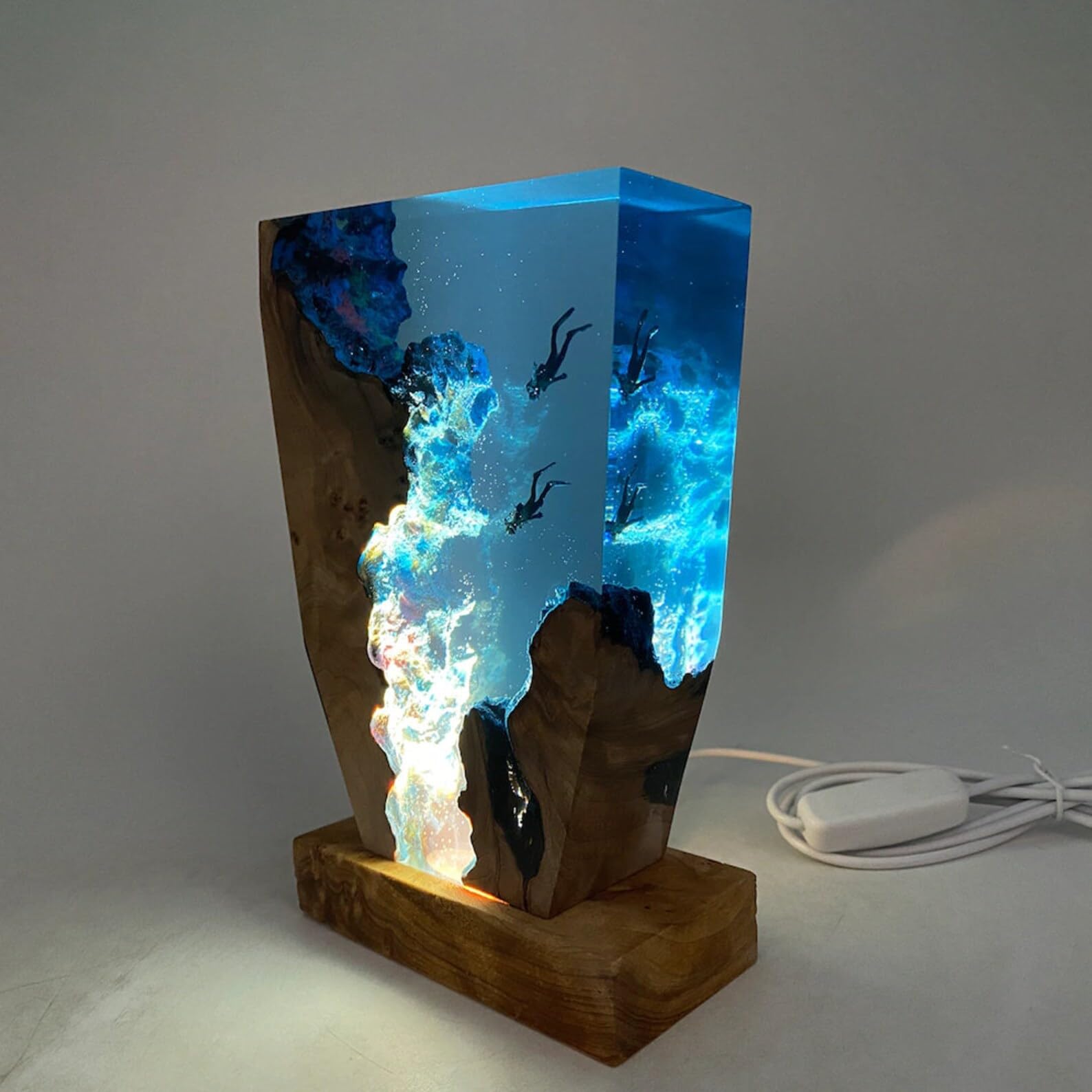 Taucher Nachtlampe, Harz Nachttischlampe, Ozean Lampe, Tauchen Harz hölzerne Lampe, Home Decoration, dekorative Künstler Home Office Schlafzimmer dekorative Geschenk (6 * 4in)