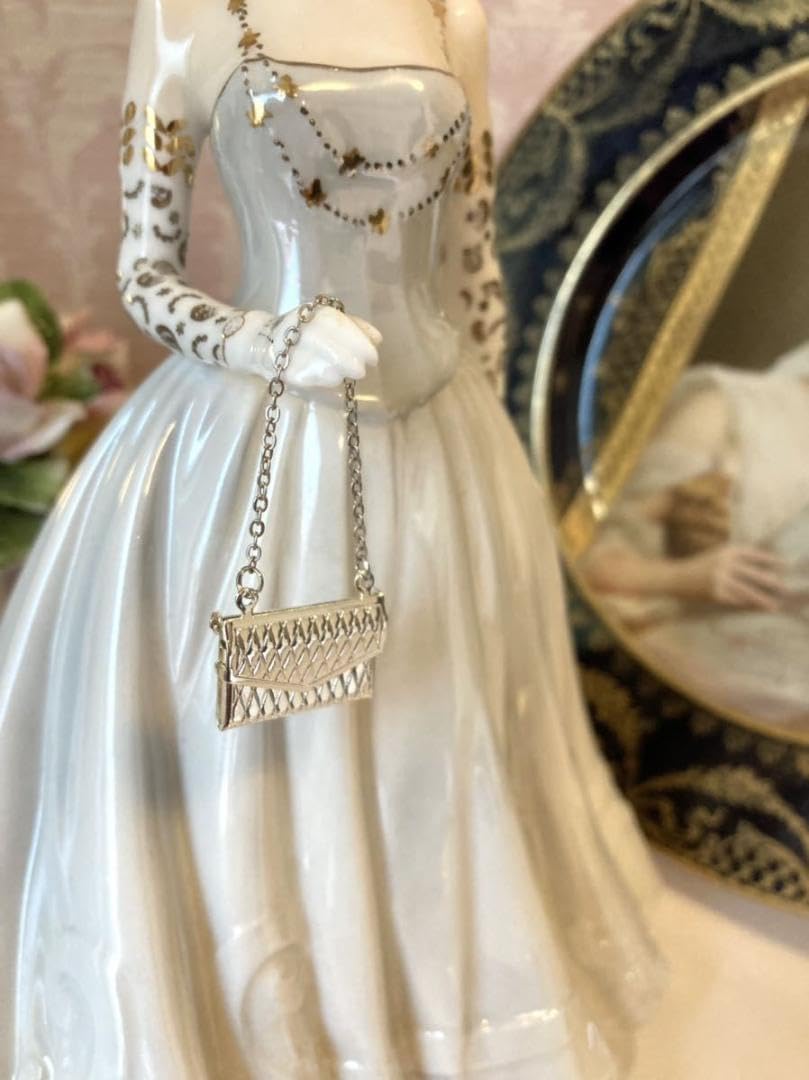 【限定品】ロイヤルウースター フィギュリン 陶器人形 パール シルバー ドレス Amazon | 限定品ロイヤルウースター フィギュリン 陶器人形 パール