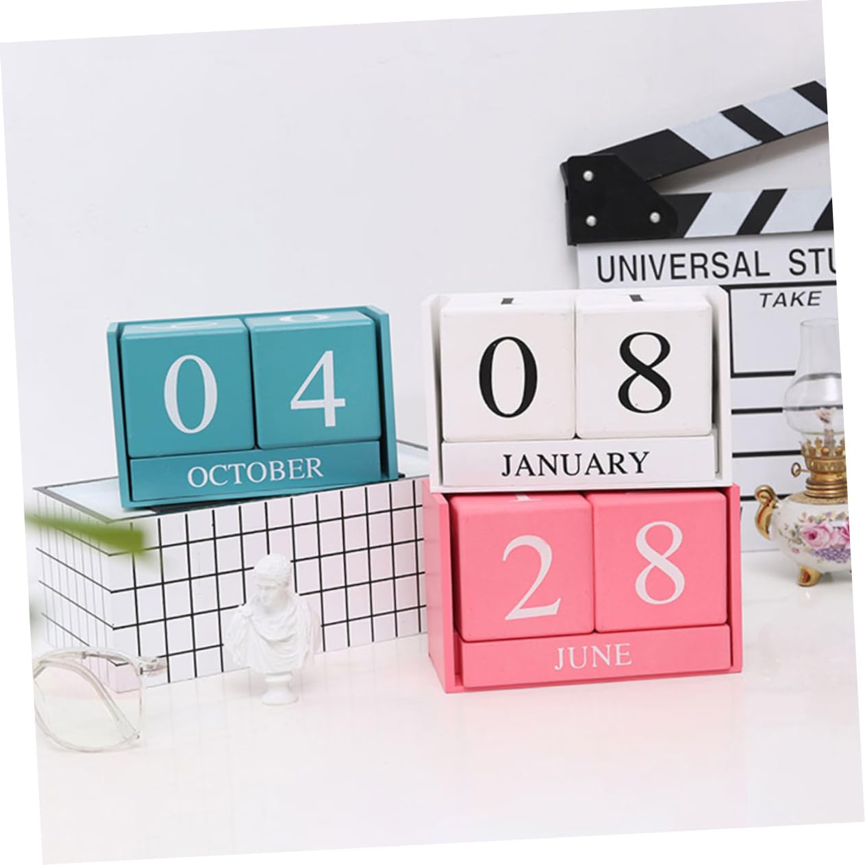 VILLCASE 4 Stück Tischkalender aus Holz Kalender Esstisch lustiger Tisch personalisierter bürodeko Tages aus Holzblöcken Rosa