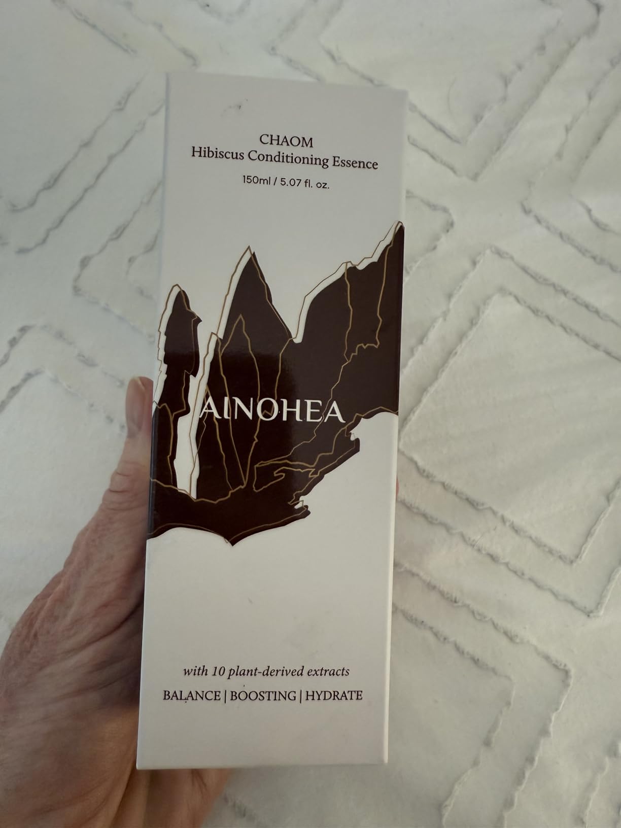 AINOHEA Chaom Hibiscus Balancing Essence Toner – Hydrating Skin-Prep Toner with Peptide Complex & Barrier Repair Care, Alcohol-Free, Redness-Calming Korean Skin Care, 150ml