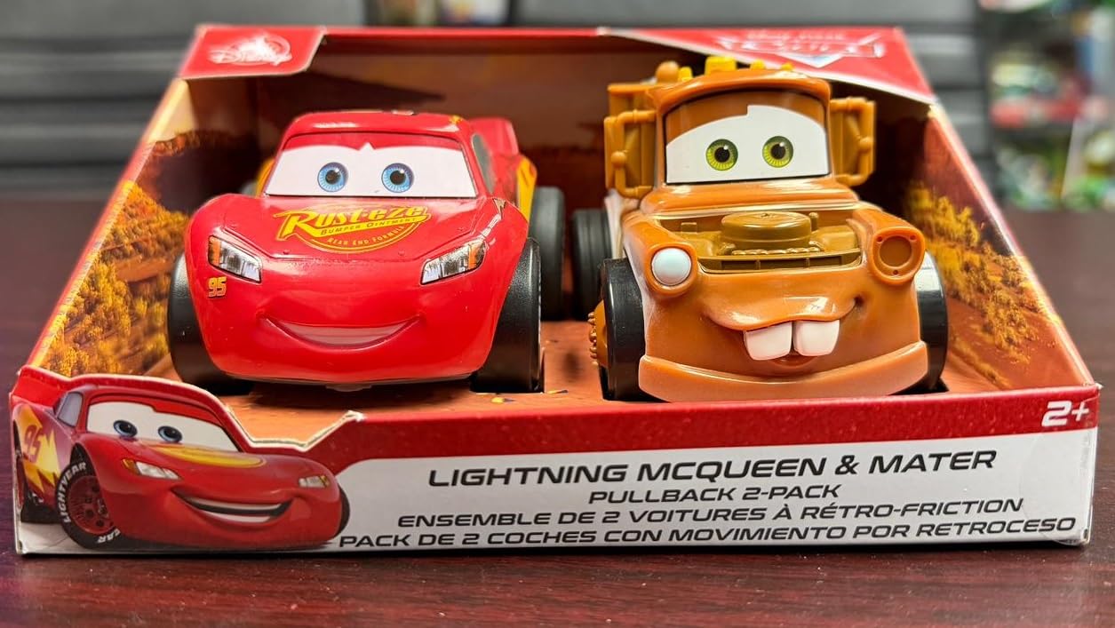Disney Store Set di Giocattoli a retrocarica Ufficiale Cars, Collezione di Veicoli pressofusi a 2 Pezzi con Saetta McQueen e Cricchetto, Azione da Corsa Disney Pixar Cars