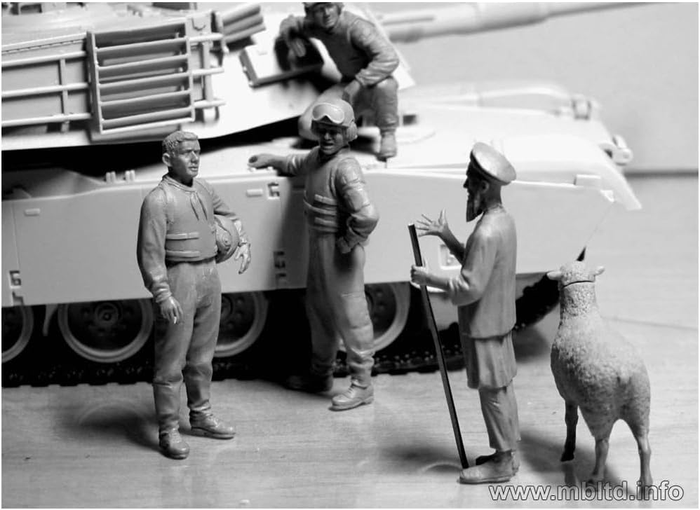 Master Box MB35131 1/35 US 4 Current Tank Soldiers & Local Old Man + Sheep Battle Afghan Plastic Model