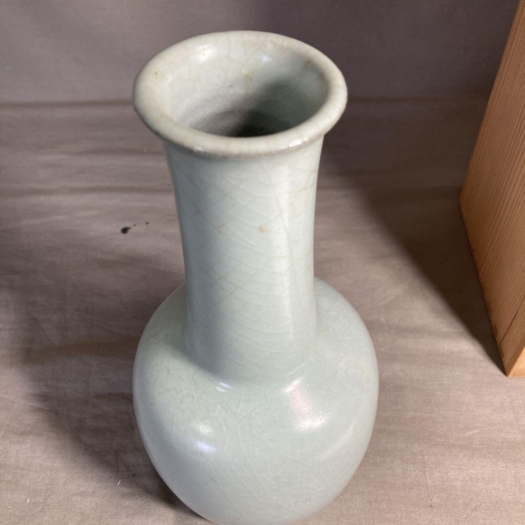 【中島宏】青磁の世界　人間国宝　弓野窯　中島宏作　米色青磁　小鉢五客揃 Amazon.co.jp: 中島宏青磁の世界 中島ブルー 日本の銘窯 人間