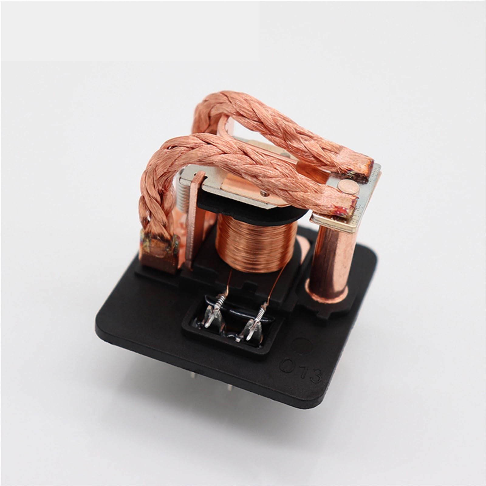 Relé de aislamiento de coche D120, interruptor de alimentación de 4 pines, relé aislador de batería Dual, arranque de encendido/apagado, piezas de repuesto for automóvil 120A 12V 24V 1 Uds (Size : 24