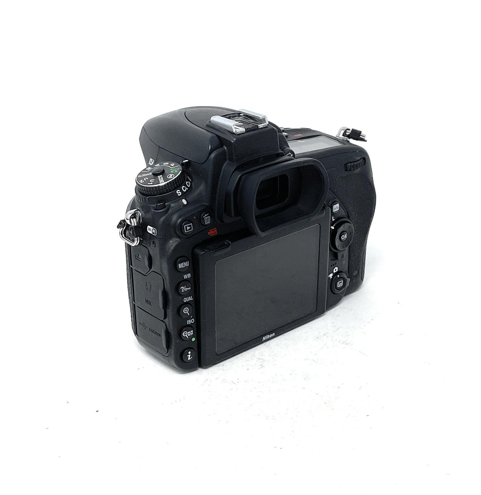Nikon D750 Appareil photo numérique Reflex 24.3 Mpix Boitier nu Noir