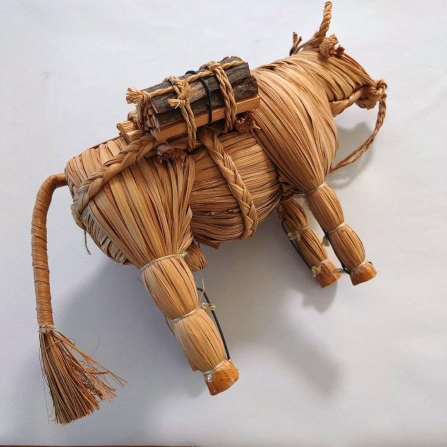 Amazon.co.jp: 工芸品.藁細工.和風インテリア.牛の置物.民芸品