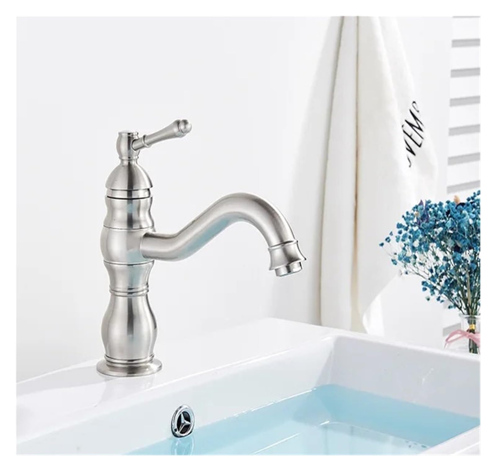 Mitigeur thermostatique de lavabo vintage en laiton brossé chaleureux