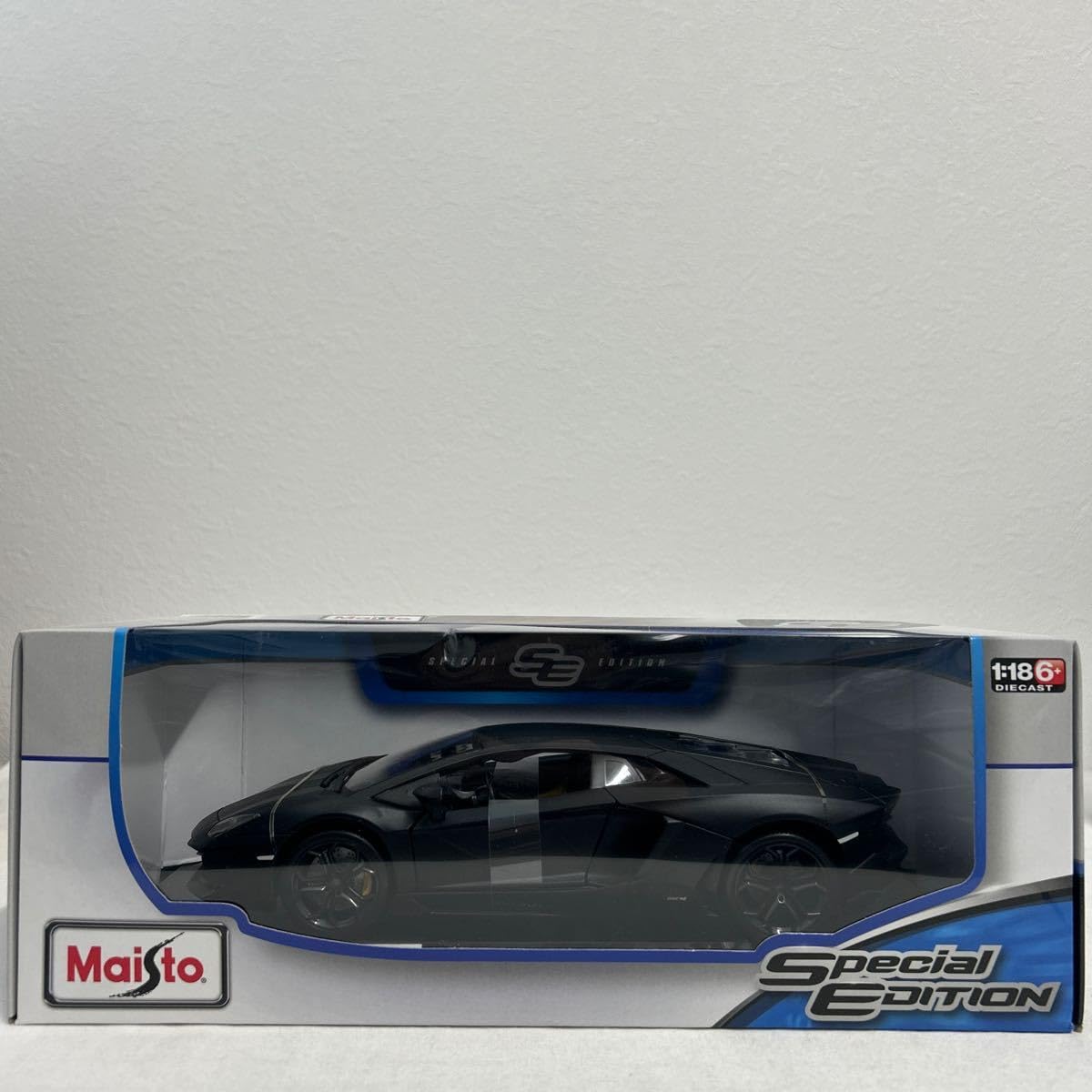 Amazon | Maisto Special Edition 1/18 Lamborghini Aventador Coupe 