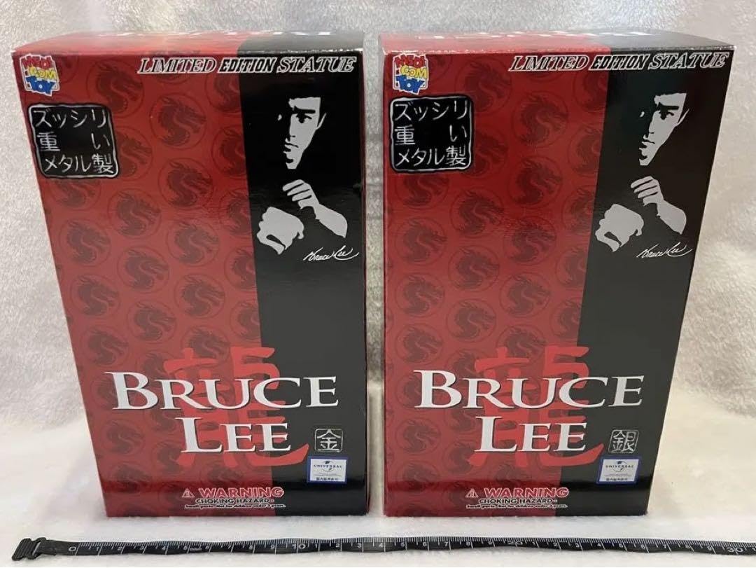 ズッシリ重いメタル製】BRUCE LEE ブルース・リー (金)