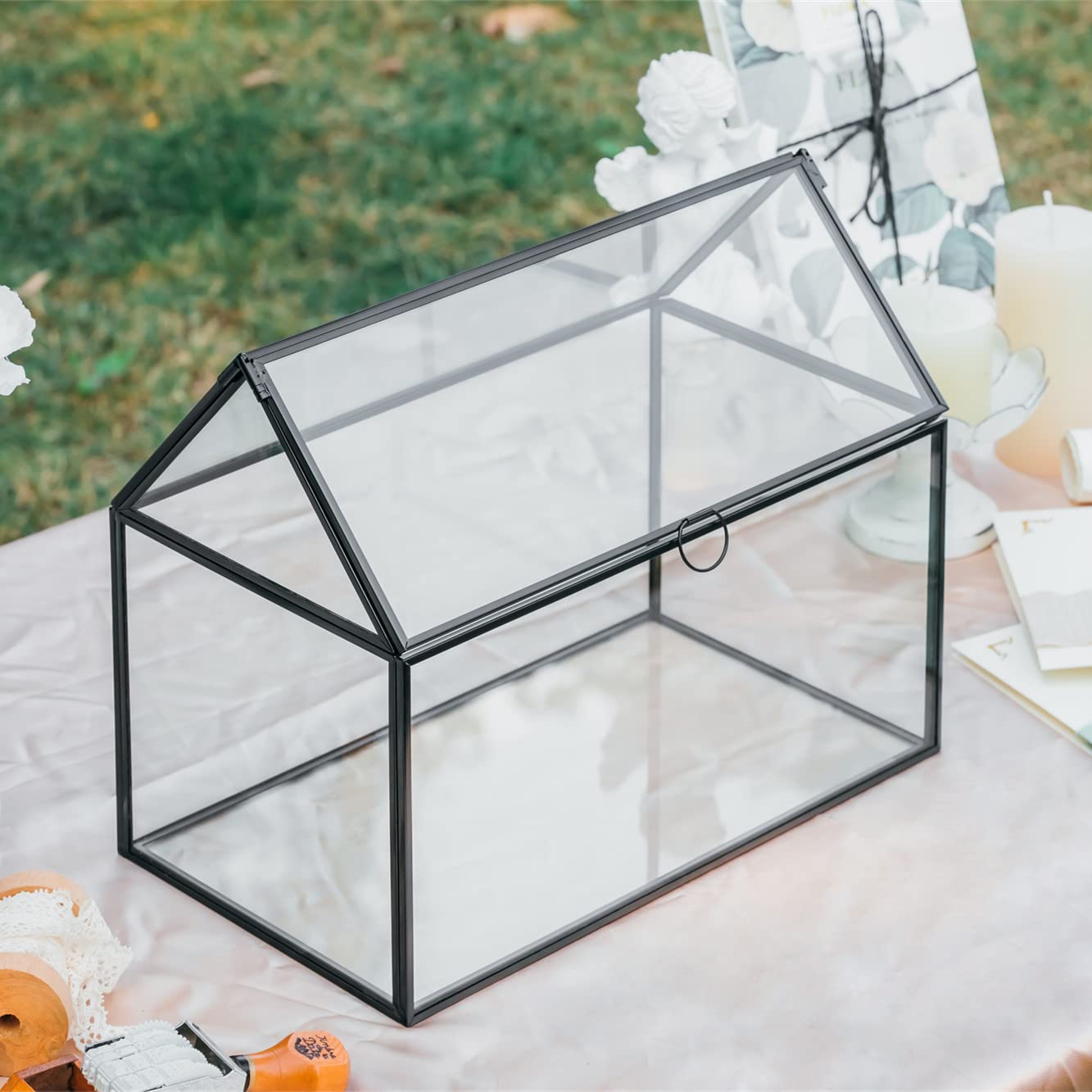 NCYP Scatola porta biglietti in vetro con coperchio per ricevimenti di nozze – 26 x 15 x 21 cm, porta carte a forma di casa, micro decorazione per matrimoni, feste di compleanno, nero (solo scatola di