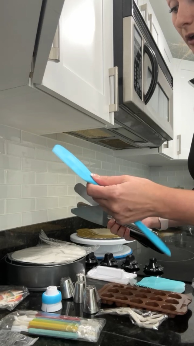 Watch Watch for demo of everything that comes in the set! on Amazon Live