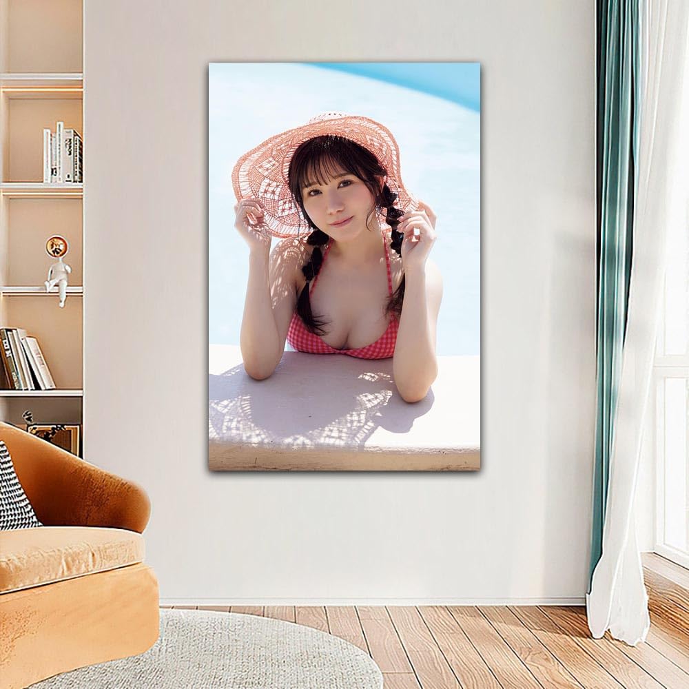 水着の女の子の絵 　絵画 Amazon.co.jp: 五日市芽依 水着写真のポスター 可爱 いつかいちめい