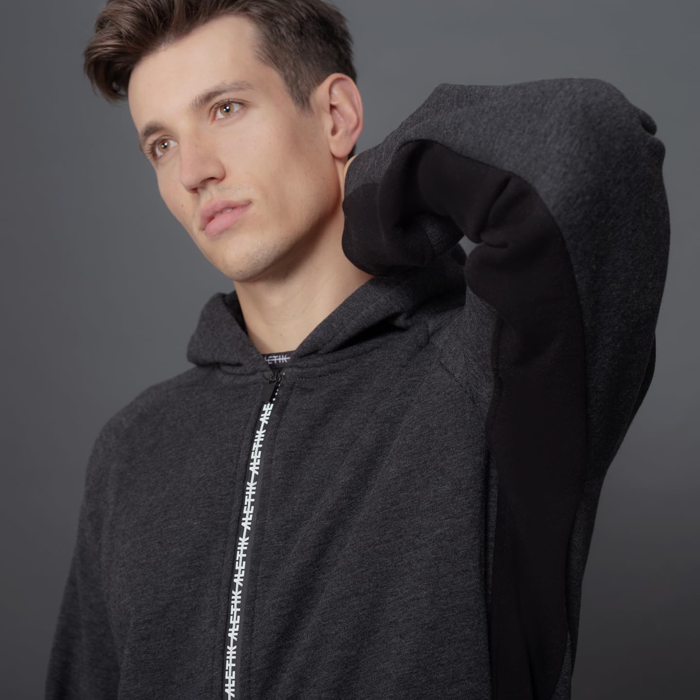 Fit Active Zip Hoodie aus recycelten Materalien
