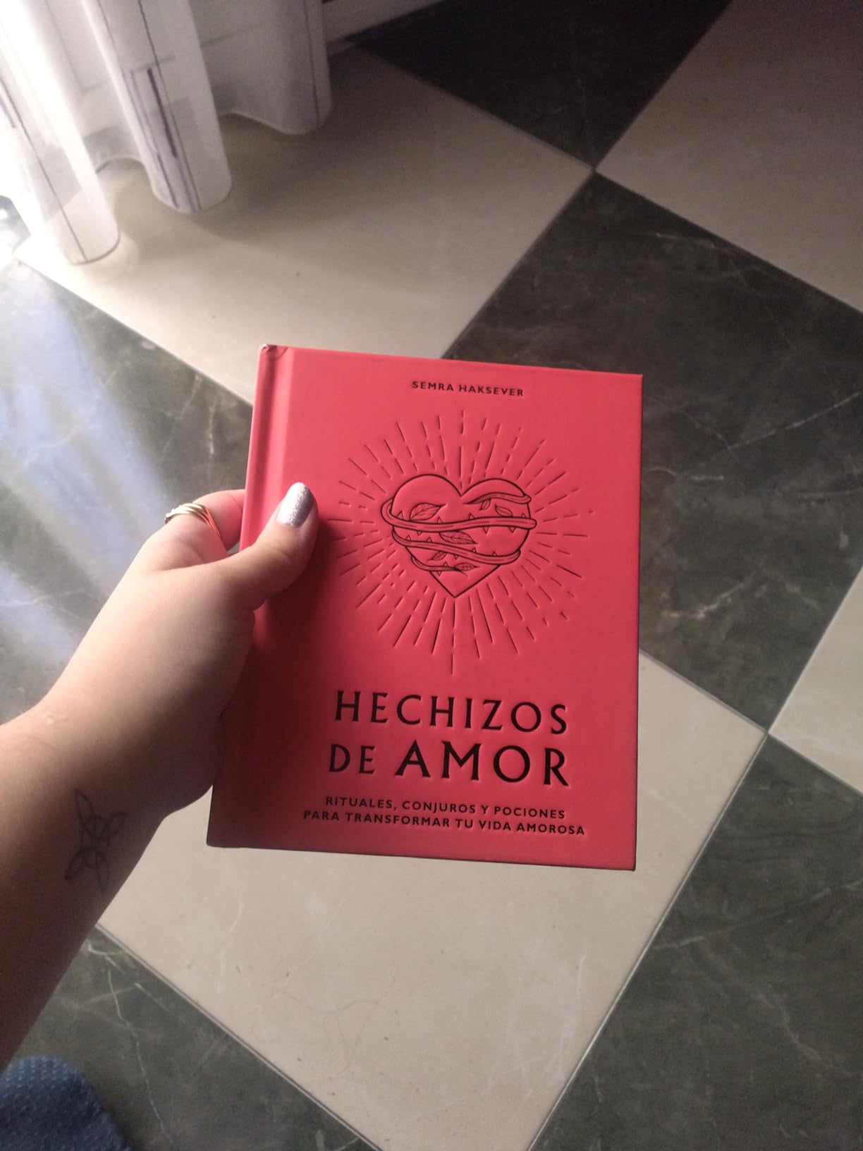 Hechizos de amor. Rituales, conjuros y pociones para transformar tu ...