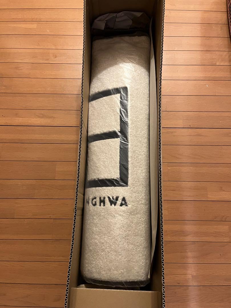 Amazon.co.jp: CNBLUE ヨンファ ロゴカーペット ラグ マット : ホーム  