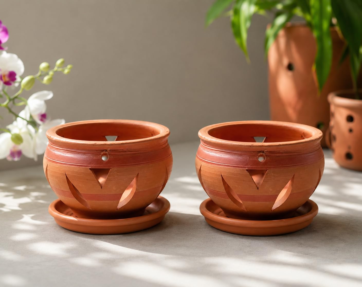 Unique Design Terracotta Leaf Cut Design Hundy Shaped Planter with drip Plate for Orchid (Ideal for Airplant, Tulumnia Orchid, or Baby Orchid Plant) (5x3 Inch Set of 2)-image-43
