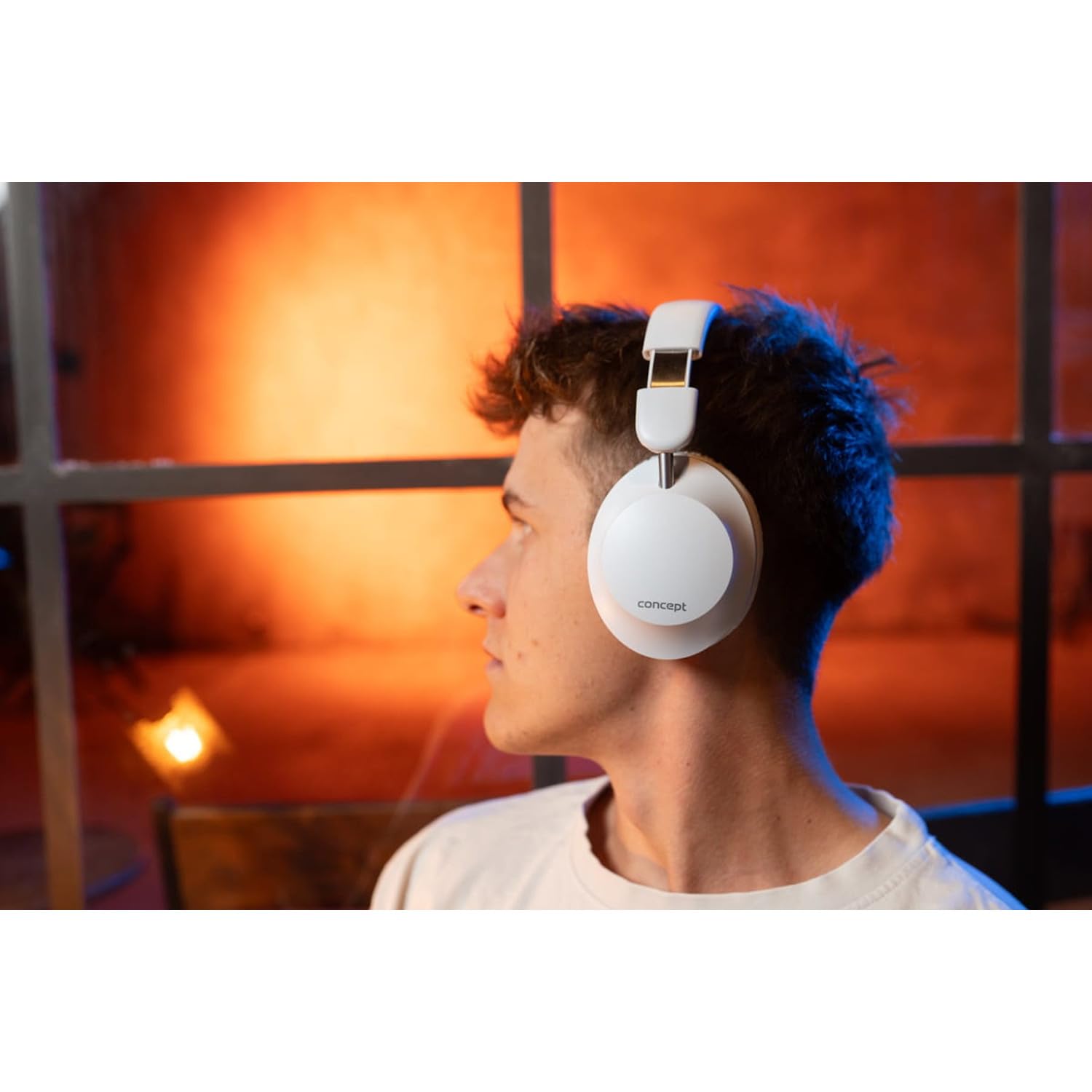 Słuchawki bezprzewodowe SoundJoy HS4080/HS4081 Bluetooth 6.0 45 godzin pracy na baterii USB-C szybkie ładowanie ANC 18 dB tryb gamingowy ENC mikrofon AUX 3,5 mm wygodne, lekkie etui (Biały)