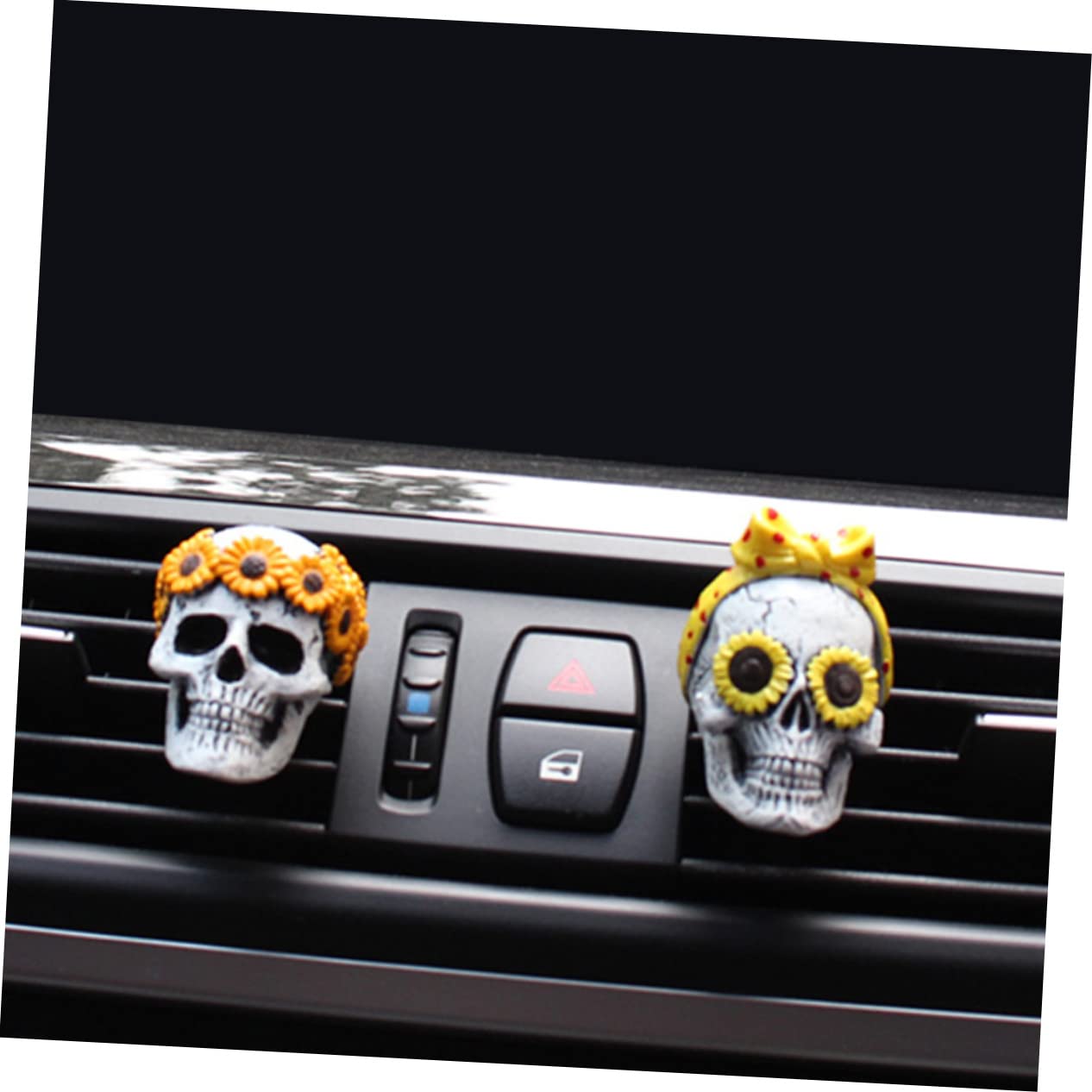 ULTECHNOVO 8stücke Auto Duftclip Skull Kreative Innenraumdekoration Für Langlebig Installieren Neutralisiert Schlechte Gerüche Sorgt Für Angenehme Frische Und Entspannt Beim Fahren