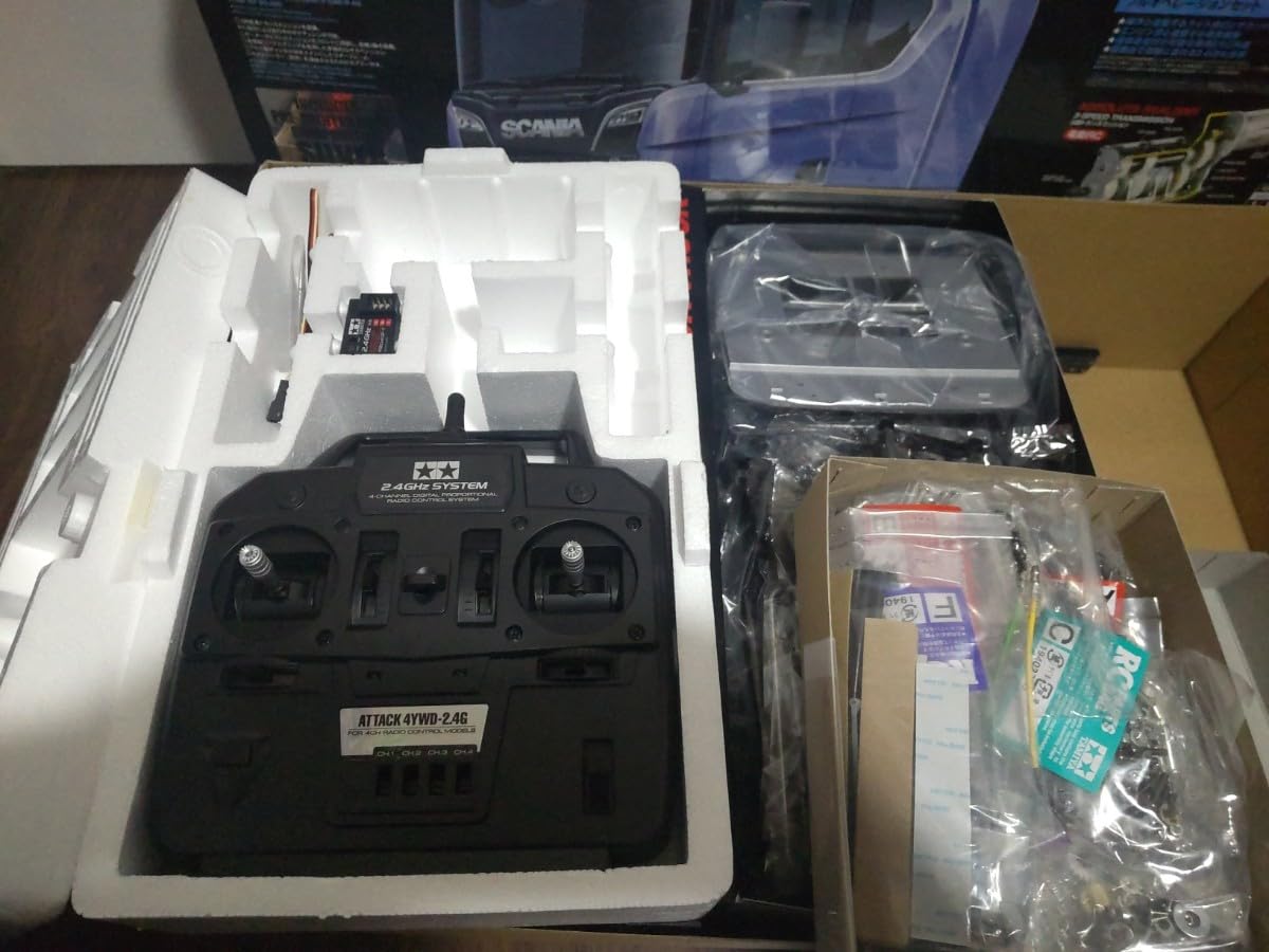 Amazon.co.jp: タミヤ 1/14 RC スカニア 770 S 6×4 フル