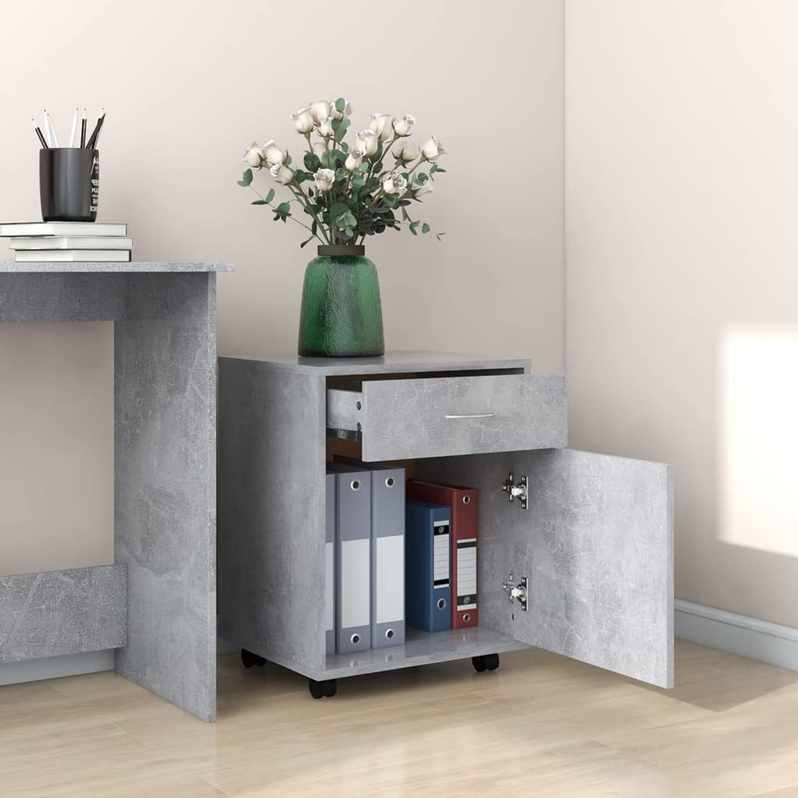 Homgoday Mobiletto con Rotelle Grigio Cemento 45x38x54 cm in Truciolato, Salvaspazio Armadietto da Esterno, Mobili Esterno Balcone per Soggiorno, Ufficio, Camera da Letto, Bagno
