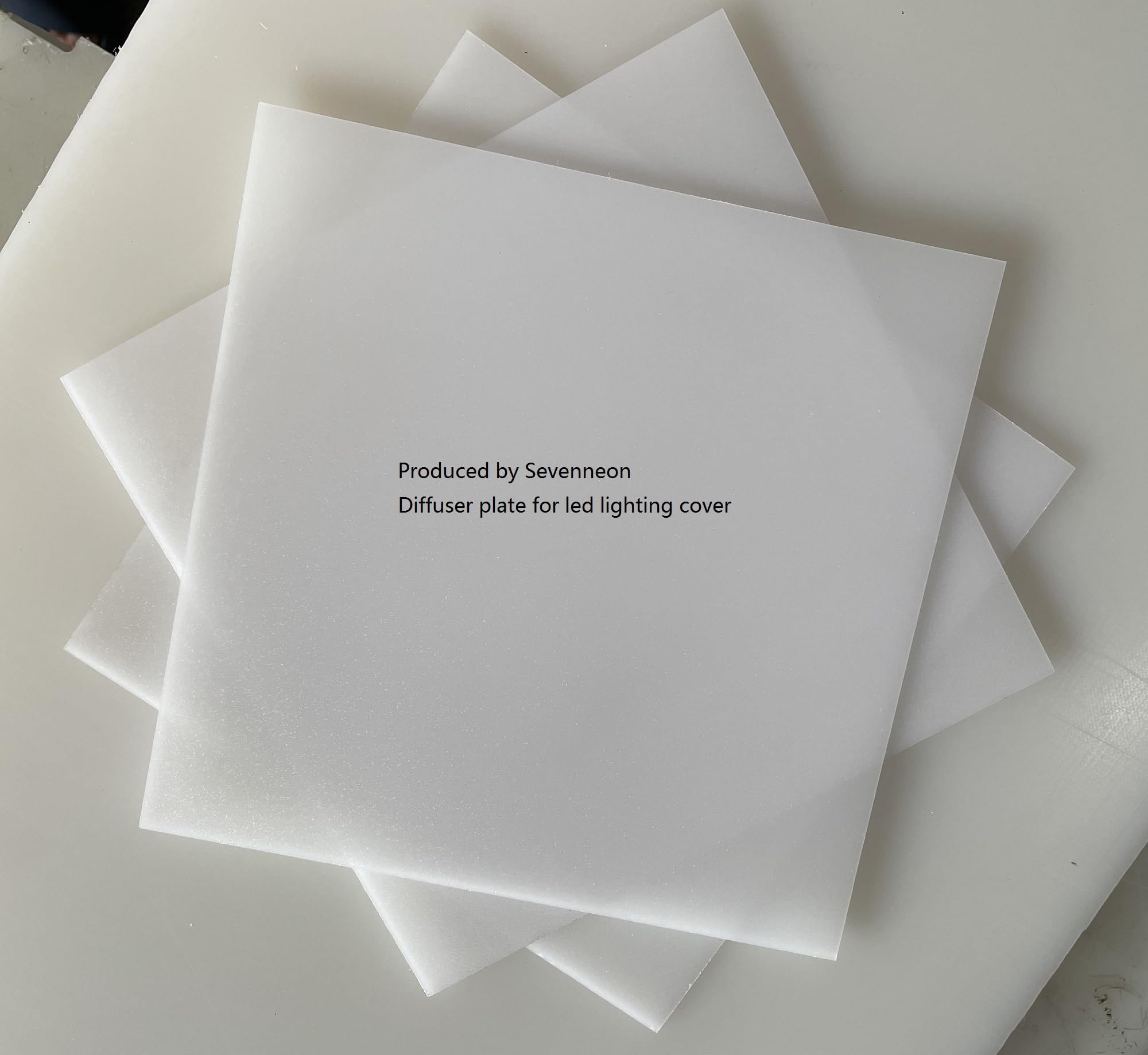 XLJP 1PC Thick 1.4MM Opal Frosted Cast Milky Double-Sides Matte PS Diffuser Sheet/Panel/Plate for LED Light Cover(200x200x1.4mm)