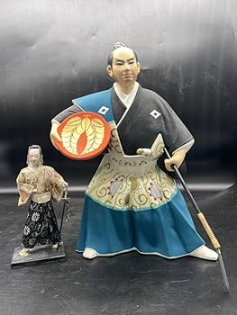 博多人形 黒田武士のフィギュア 約35cm新品☆未使用☆ガラスケース付き☆ 楽天市場】博多人形「黒田武士（組立式ガラスケース付）」【送料