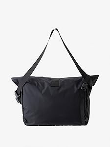 ヘリーハンセン　メッセンジャーバック Amazon | Tactics Messenger Bag ブラック ONESIZE | メッセンジャーバッグ