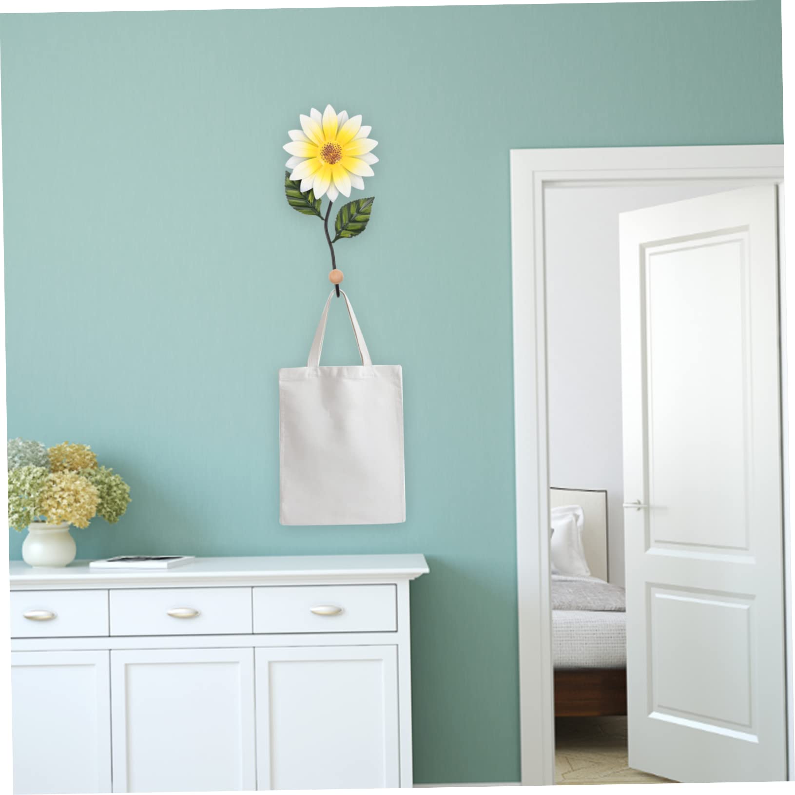 OFFSCH Wall Hanging Hook Sunflower Wall Decor with Clothes Hanging Hooks Rustic Iron Flower Art for Home Decoration Design