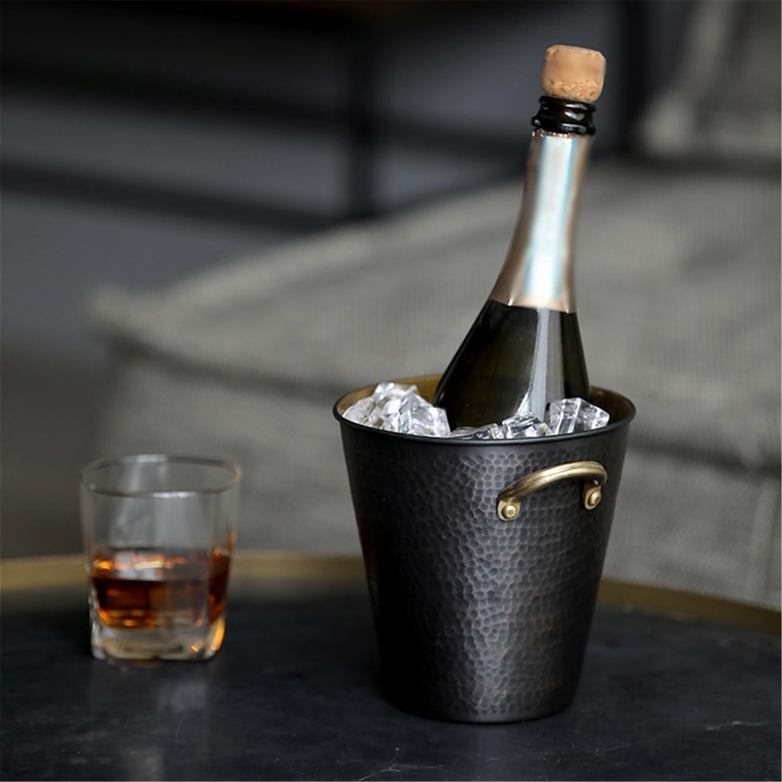 Cubo de Hielo Cubo de Hielo latón Ligero y Lujoso con asa, Ideal for el hogar, como barrica Vino o Mueble Cubo de Hielo frío para Barra(Pequeño)