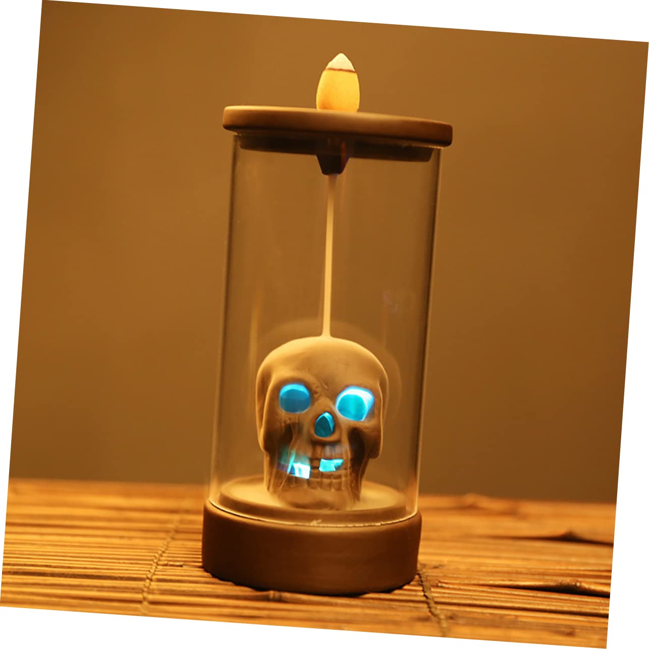 Aromabrenner in Totenkopfform aus Keramik, Halloween Geschenkideen | Räuchergefäßhalter, Coffee Farbe, für Meditation, Schlafzimmer und Yoga Raum, Rückfluss Brennen