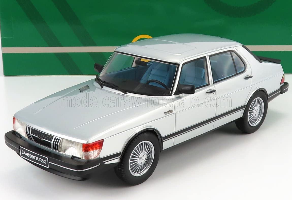 SAAB 900 Turbo 4 portes blanc de 1981 au 1/18 de Cult Models CML099-2