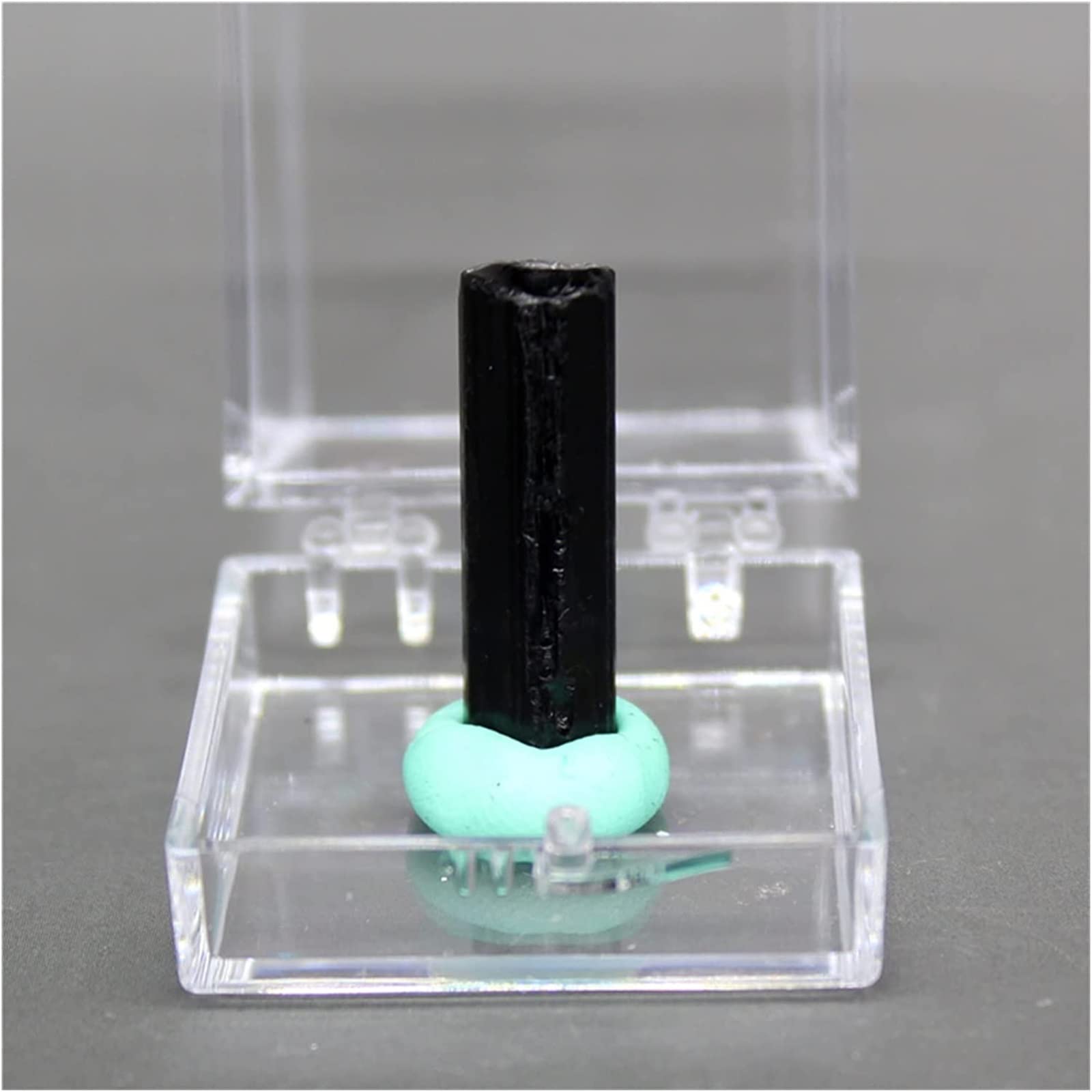 Tourmaline noire minéraux naturels pour décoration de bureau et harmonie de la maison