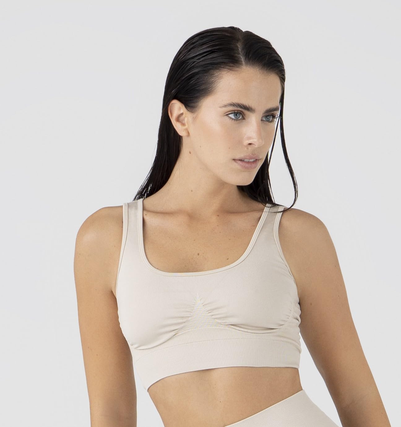Reggiseno Sportivo in Seamless Made in Italy - Sports Bra Donna Senza Cuciture e Senza Ferretto – Brassiere Fitness, Yoga, Tempo Libero -