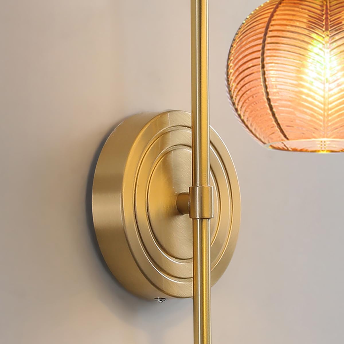 Gold Wall Sconce Light Brass Bedroom Wall Light Fixtures Amber Glass Wall Lamp Ribbed Glass Shade Mid Century Modern Vanity lamp 1-Light for Over Mirror Bathroom Bedside Hallway