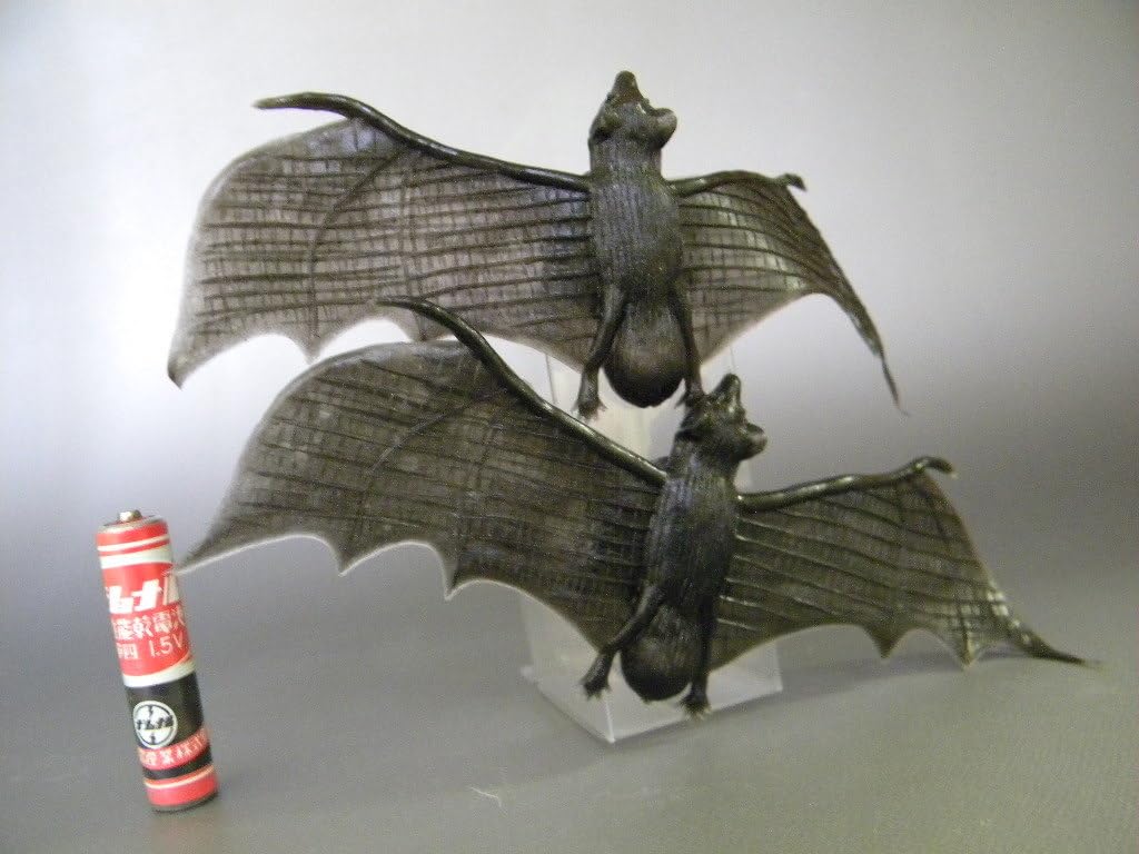 Amazon.co.jp: made in hongkong Bat 怪奇 コウモリ蝙蝠 2匹