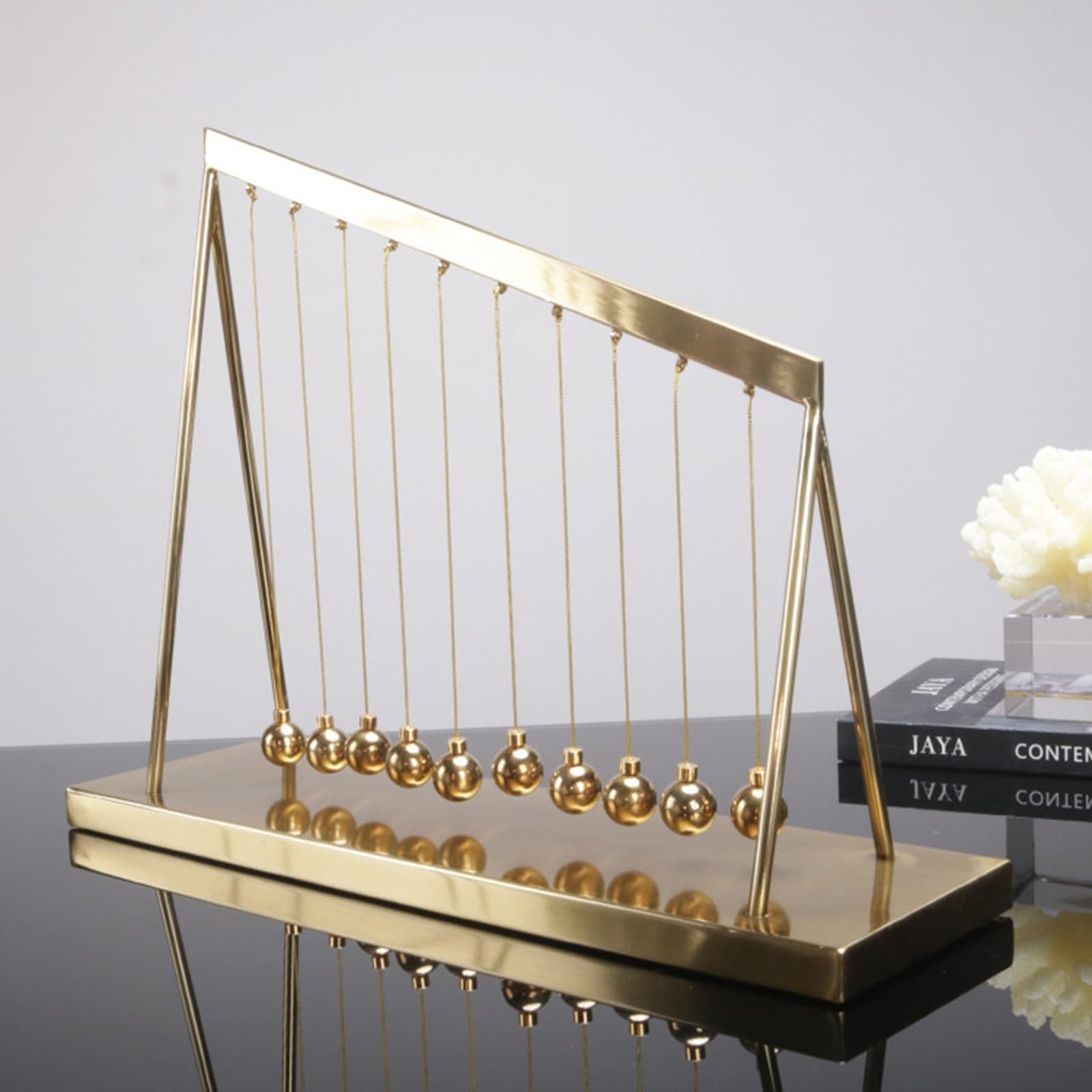 Duża kołyska Newtona z 10 metalowymi kulkami, kulki balansujące Kinetyczna orbitalna zabawka na biurko, wahadło fizyki naukowej do dekoracji stołu i łagodzenia stresu(Gold)
