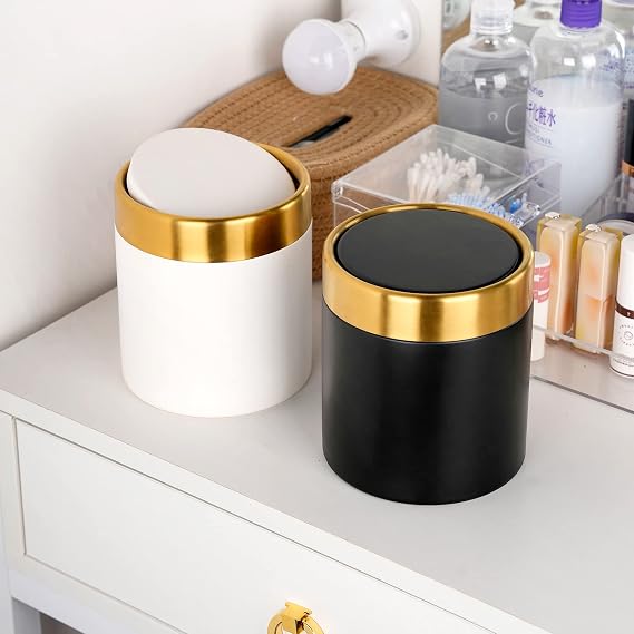 Mini Trash Can with Lid, Small Metal Desktop Trash Bin with Swing Lid, 1.5L / 0.4 Gal Countertop Waste Bin for Desk, Vanity, Bathroom, Coffee Bar and Office, Black